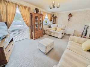 Lounge- click for photo gallery